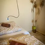 Pipacs Vendeghaz Es بيت ضيافة Poroszló