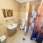 Pipacs Vendeghaz Es بيت ضيافة Poroszló
