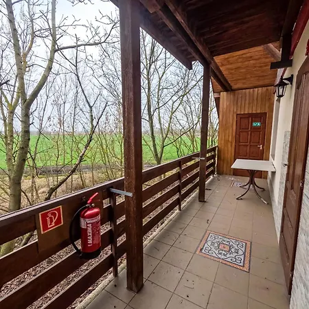Casa de hóspedes Pipacs Poroszló
