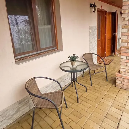 Pipacs Casa de hóspedes Poroszló