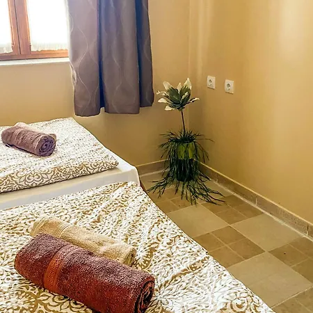 Casa de hóspedes Pipacs 3*