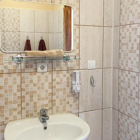 Pipacs 3* Poroszló