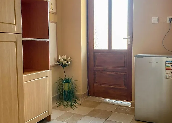 Pipacs Vendeghaz 3* Poroszló