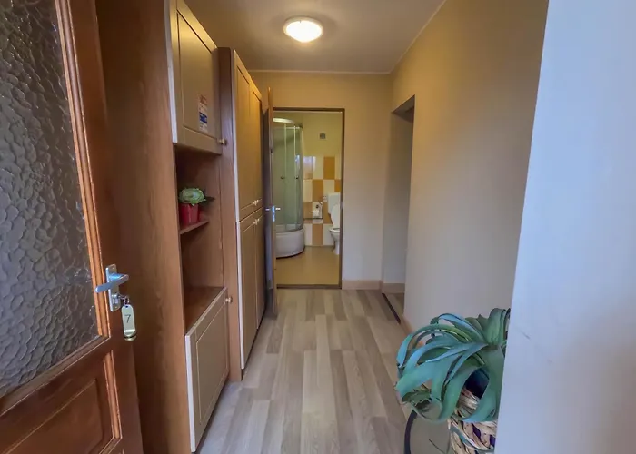 Pipacs Vendeghaz 3* Poroszló