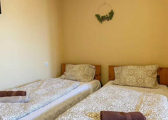 Pipacs Vendeghaz Гостевой дом 3*